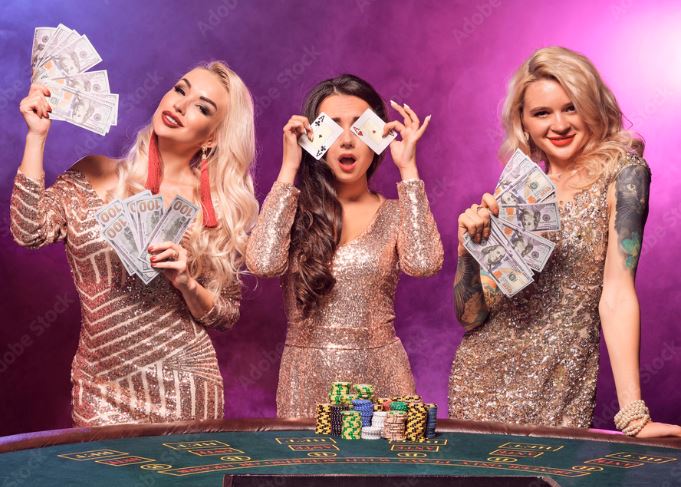 Fashionable Casino Makeup Looks: Channeling Glamour at the Tables